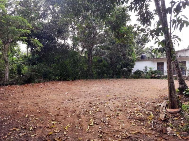 Residential Land for Sale, Wickramarachchi Mawatha, Yakkala.