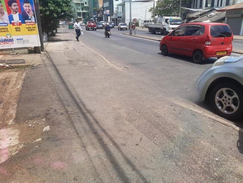 Main Road facing commercial land for sale Rajagiriya