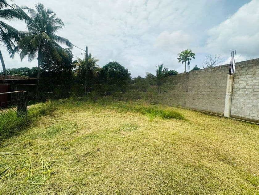 ( YS-1082) Highly Valuable Commercial Bare Land Sale in Athurugiriya