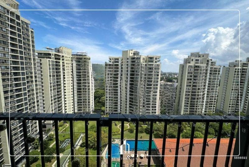 Havelock City - 02 Bedroom Apartment for Sale - Higher Floor - Garden View
