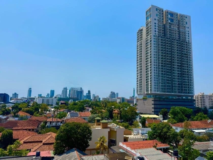 Colombo 07 - 03 Bedroom Furnished Apartment for Rent