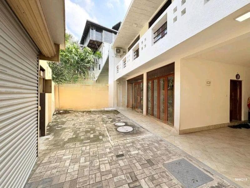House for sale in Nawala - Residential