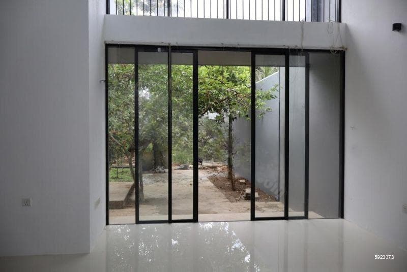 Modern 3-Storey House type Office Space for Rent in Boralasgamuwa