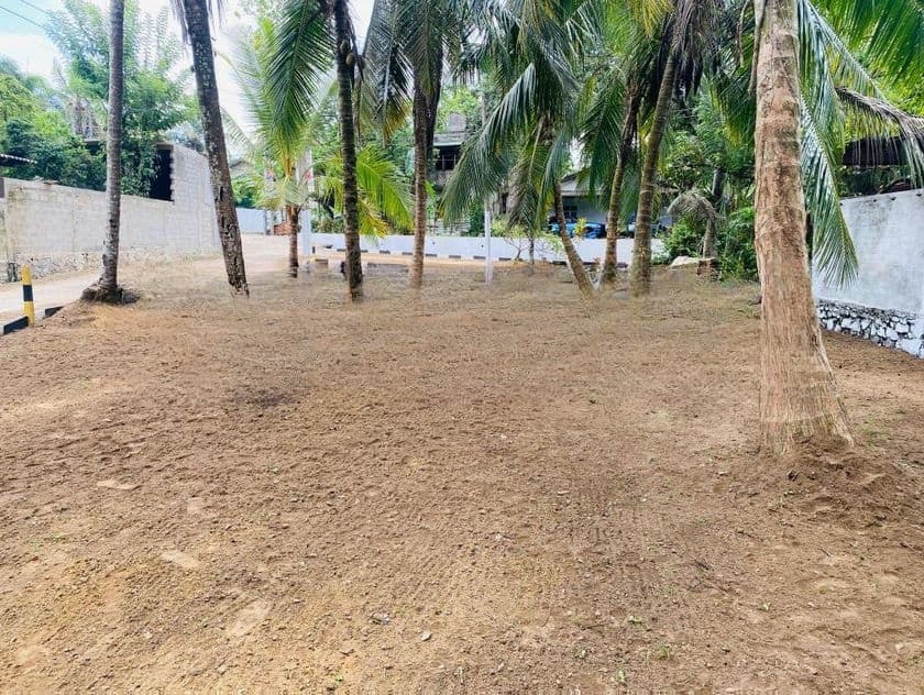 Prime Residential Land for Sale - Athurugiriya